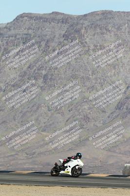 media/Nov-16-2025-Race Pace (Sun) [[8c5fa54630]]/Non Verified Riders (1st 20 Minutes)/2-Turn 10 (1010am)/